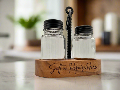 Salt N Pepa's Here...