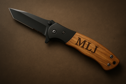 Custom Engraved Folding Pocket Knife – Natural Wood